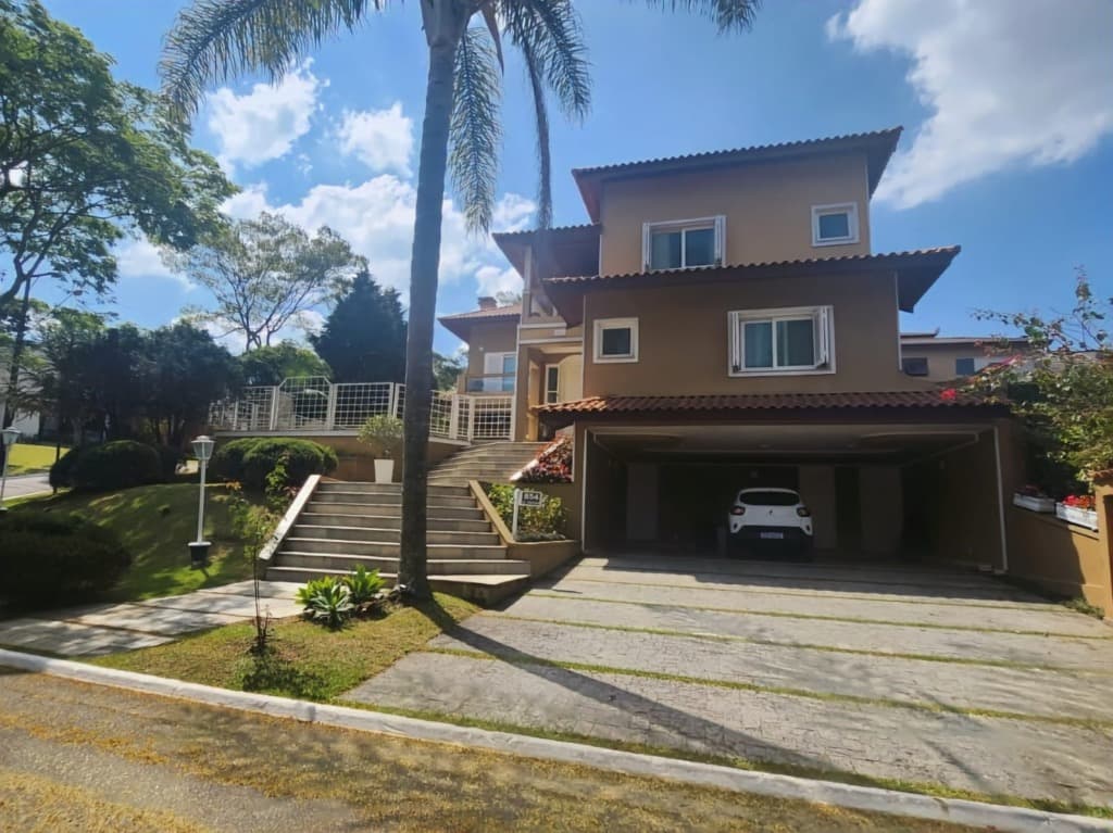 Casa com 5 quartos e 5 suítes em Aldeia da Serra, Barueri — foto 1 de 20