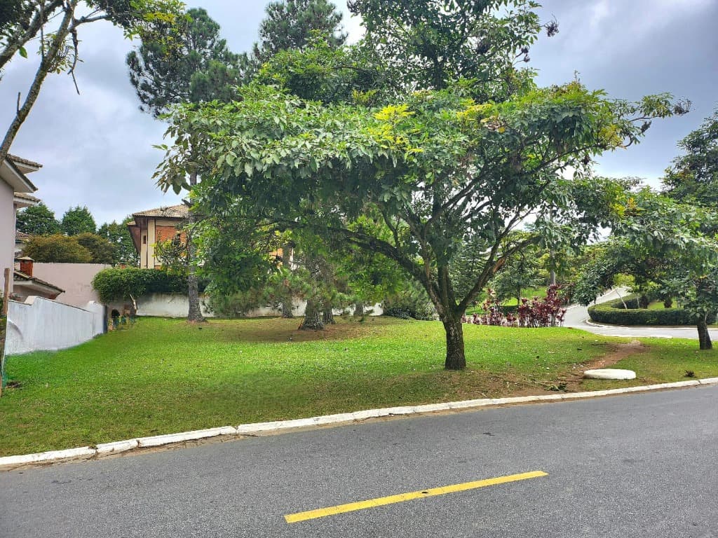 Terreno com 616.04 m² em Aldeia da Serra, Santana de Parnaíba — foto 1 de 5