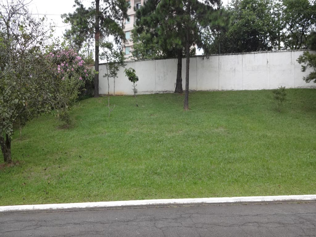 Terreno com 630 m² em Aldeia da Serra, Barueri — foto 1 de 5
