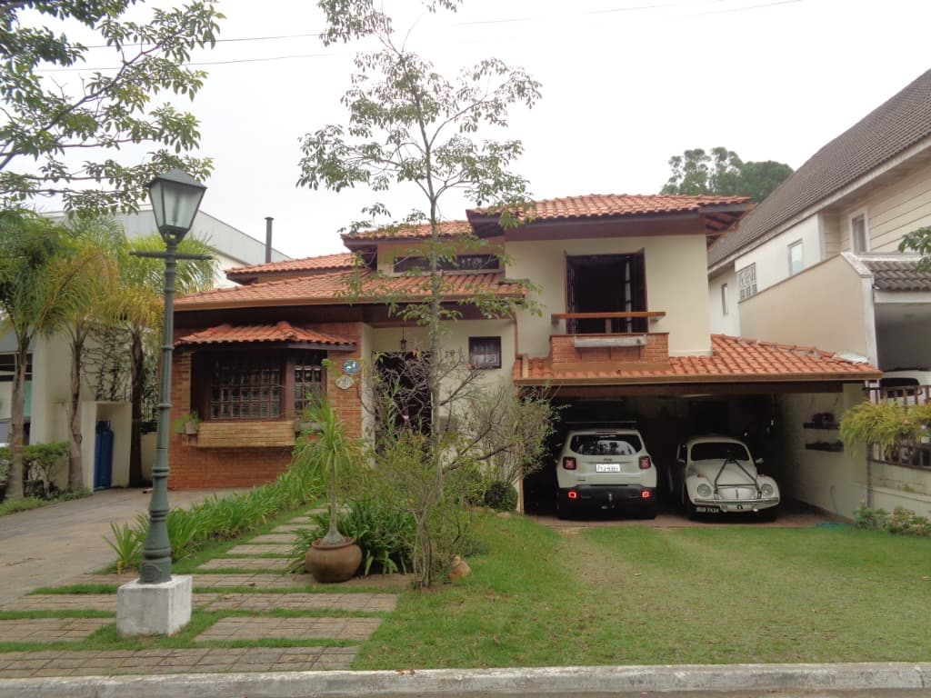 Casa com 4 quartos e 2 suítes em Aldeia da Serra, Barueri — foto 1 de 34