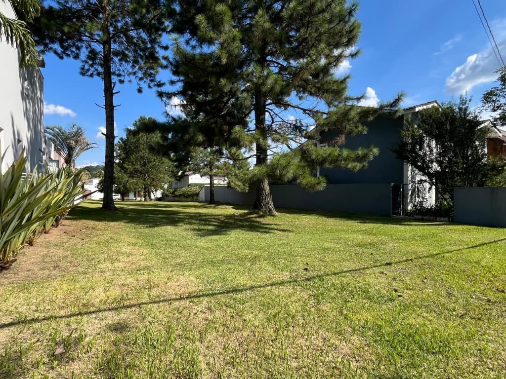 Terreno com 560 m² em Aldeia da Serra, Barueri — foto 1 de 4