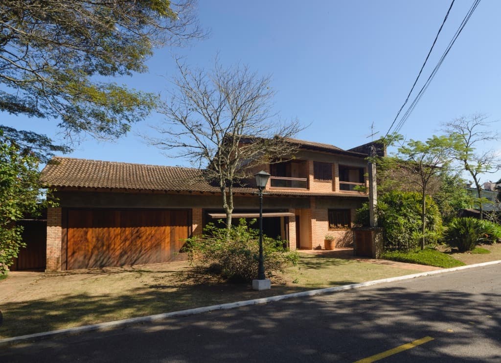 Casa com 7 quartos e 5 suítes em Aldeia da Serra, Barueri — foto 1 de 23