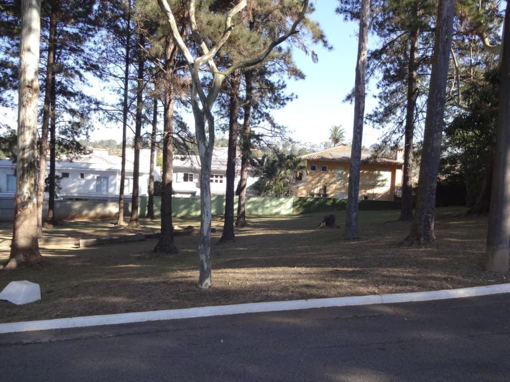 Terreno de 747,96 m² em condomínio de luxo na Aldeia da Serra, Barueri-SP: a oportunidade dos seus sonhos! — foto 1 de 8